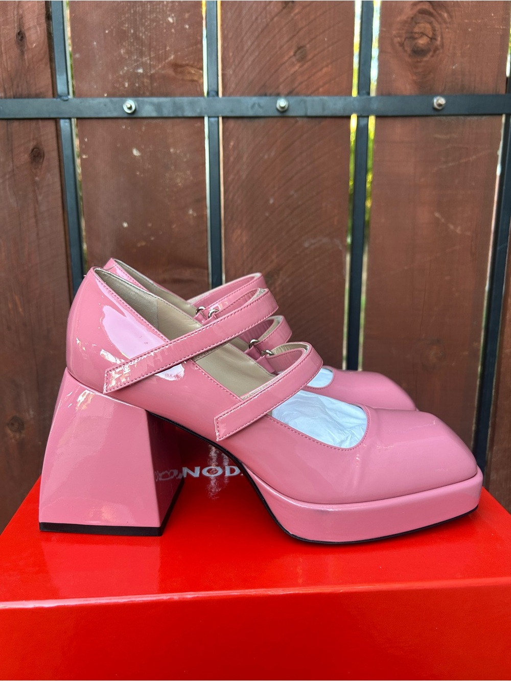 Nodaleto Bulla Babies 90 pink Bazooka patent size 40EU NIB
